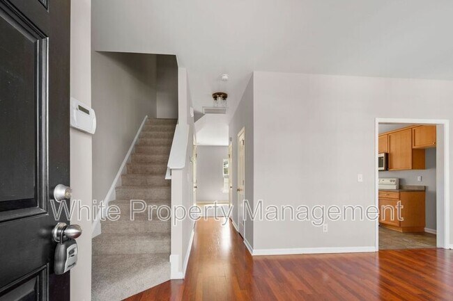 Foto del edificio - 4140 Kenton Glenn Ct NW