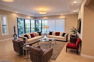 Building Photo - 2547 Marquesa Royale Ln