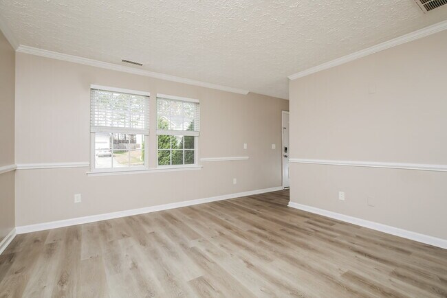 Building Photo - 209 Mingocrest Dr