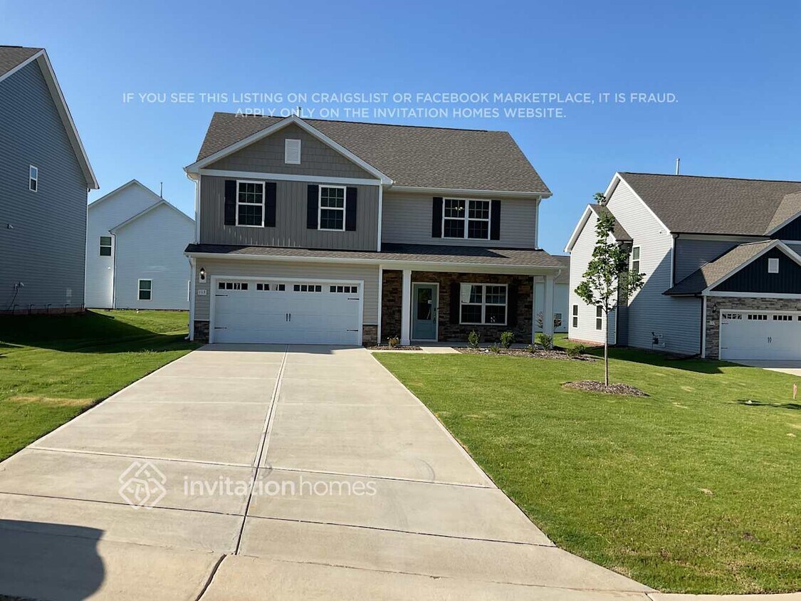 Foto principal - 103 Wilderness Ct