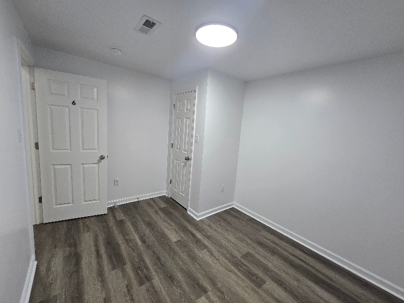 Foto del edificio - 1416 Weaver Ave