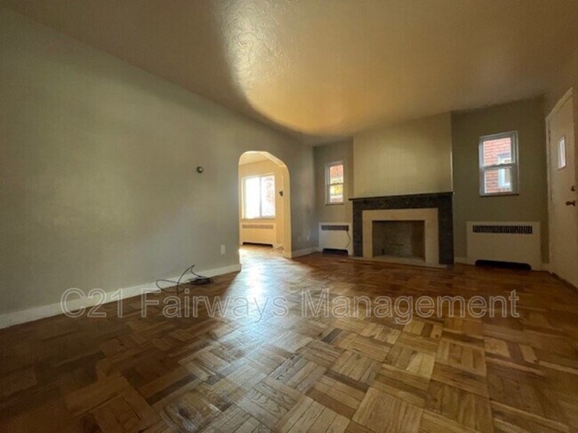 Foto del edificio - 304 Lenox Ave