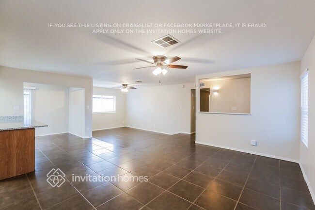 Foto del edificio - 6037 N 71st Ln