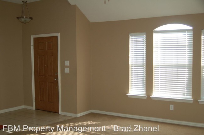 Foto del edificio - 309 Creekside Way