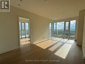 Building Photo - 10-1710 Deerlick Ct