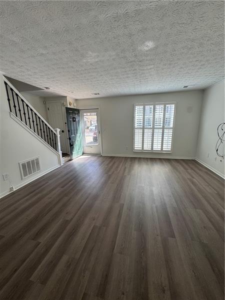Building Photo - 2907 Queen Anne Ct