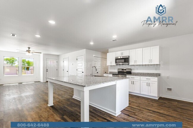 Foto del edificio - Spacious 3-Bedroom Home – Your Perfect Family Home!