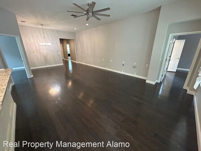 Foto del edificio - 3 br, 2 bath House - 11818 Elijah Stapp
