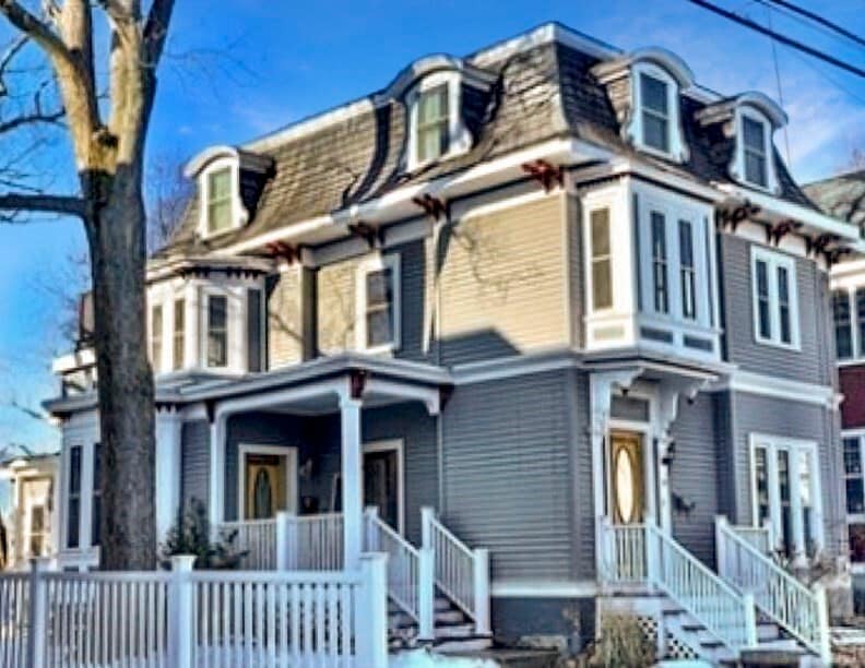 Primary Photo - 34 Port Norfolk St
