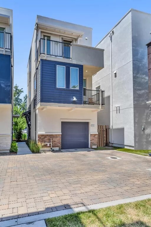 Foto del edificio - 161 Log Pond Ln