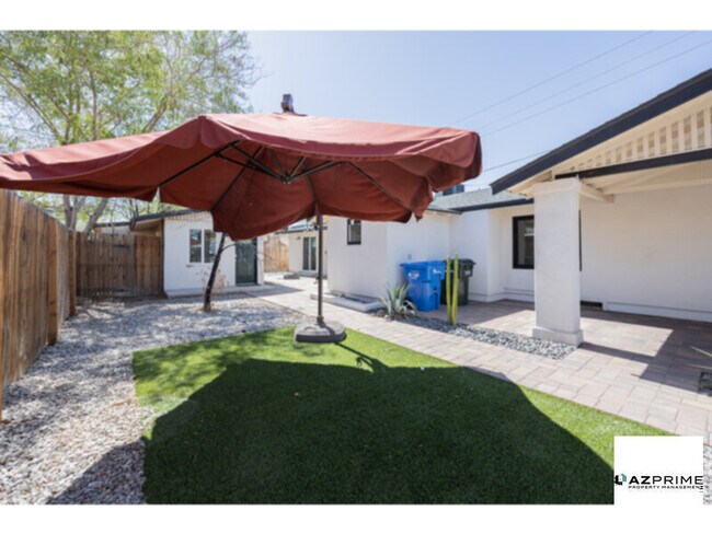Building Photo - Discover the Epitome of Modern Living in t...