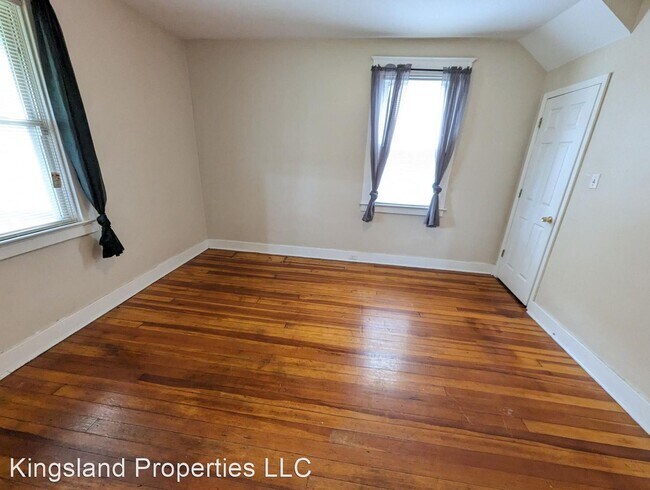 Foto del edificio - 3 br, 1.5 bath House - 206 East Marceau