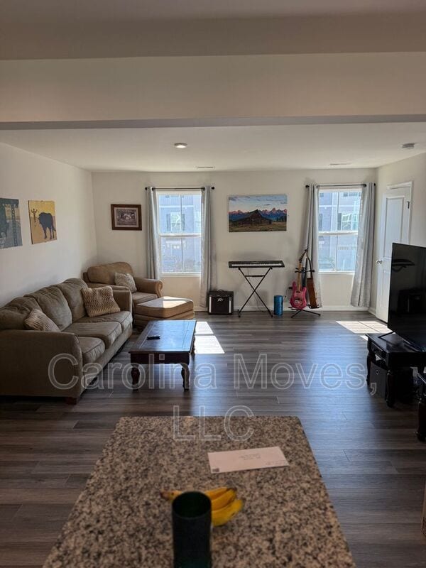 Building Photo - 4 High Pne Trl