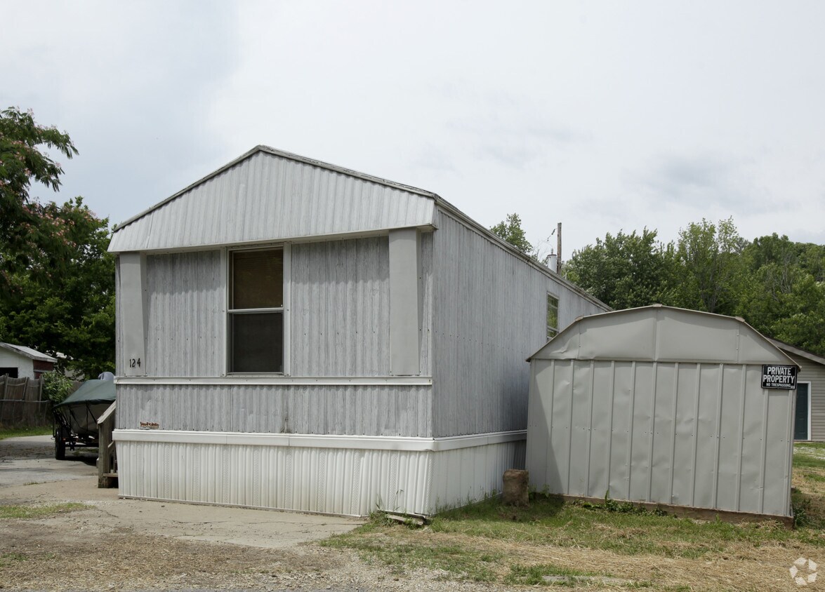 Foto del edificio - 124 Babs Ln
