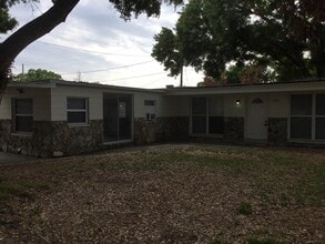 Building Photo - 1703 Carnegie Cir
