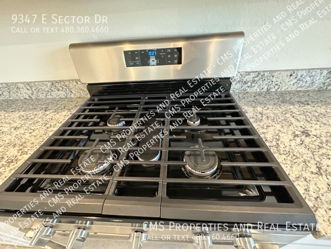 Foto del edificio - 9347 E Sector Dr
