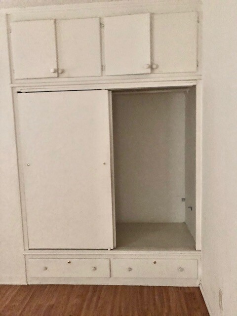 Bedroom Closet. - 2304 N Frederic St