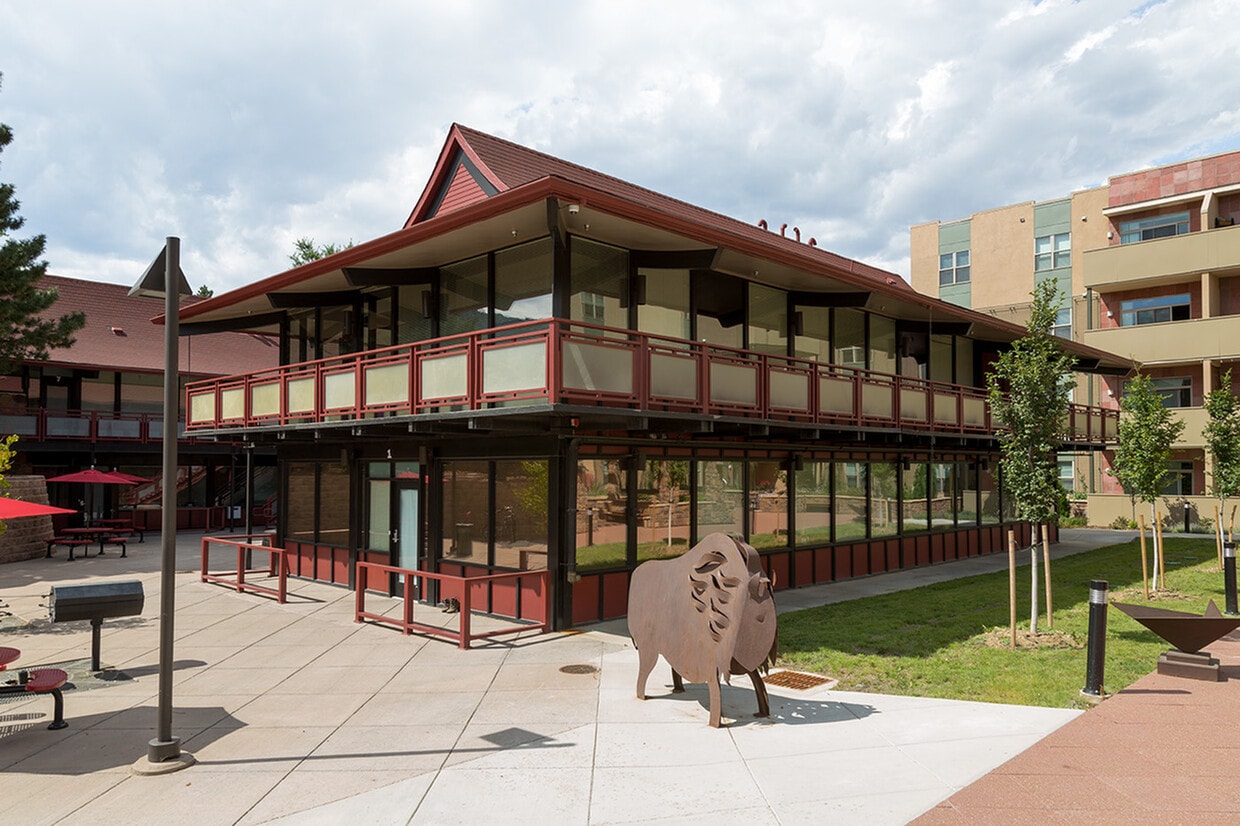 Primary Photo - The Grove at Mankato