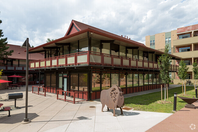 Building Photo - The Grove at Mankato