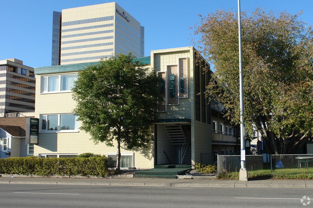 Building Photo - Parkview Apartments