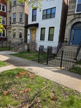 Building Photo - 6543 S Drexel Ave