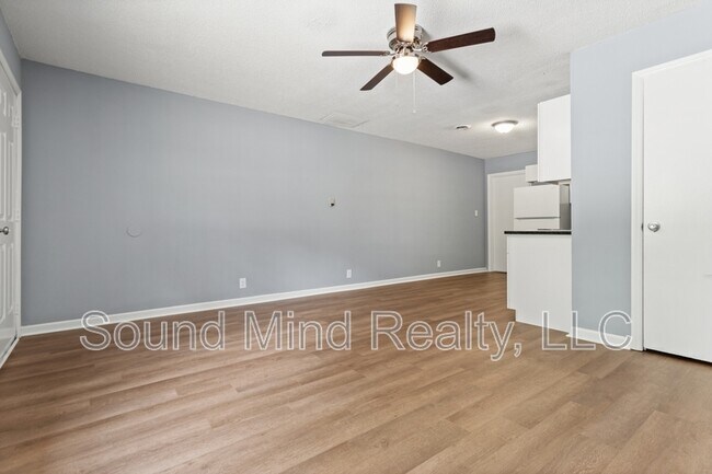 Foto del edificio - 903 Crawford St S