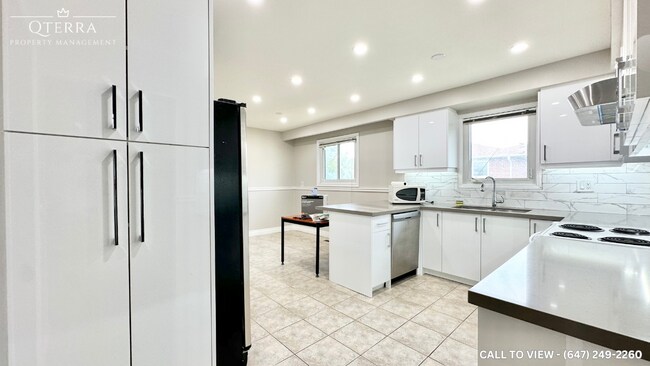 Photo du bâtiment - 1-17 Ashburn Cres