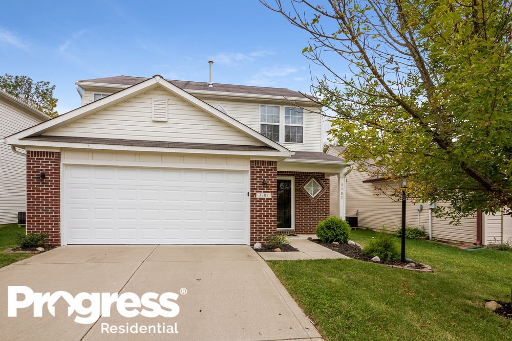 3707 Whistlewood Ln, Indianapolis, IN 46239 House Rental in