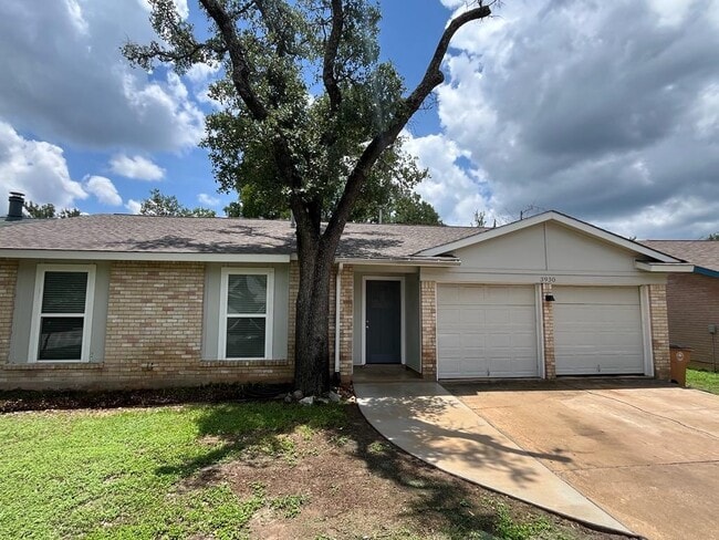 Building Photo - 3930 Leafield Dr