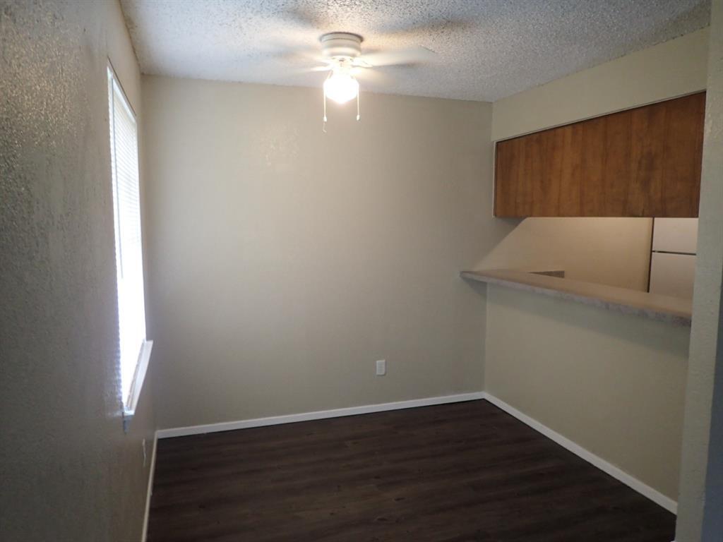 Primary Photo - 219 Pine Meadow Dr