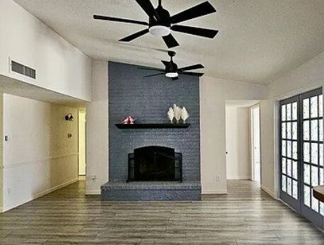Foto del edificio - 509 Chestnut Dr