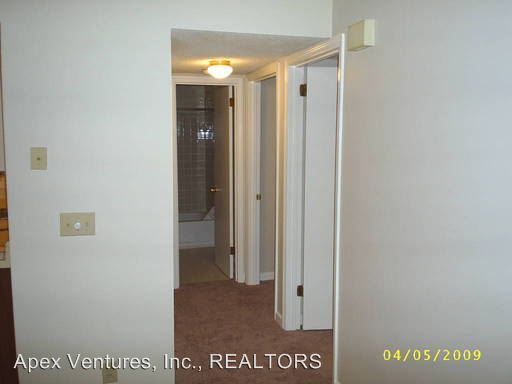 Building Photo - 116 Brooke Castle Dr
