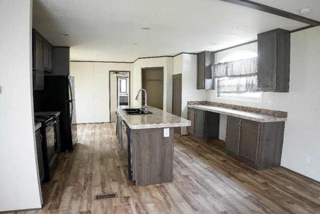 Building Photo - 2804 Halite Bend