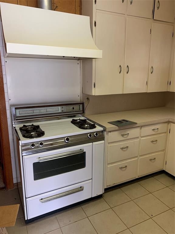 Building Photo - 105 S Coleman St