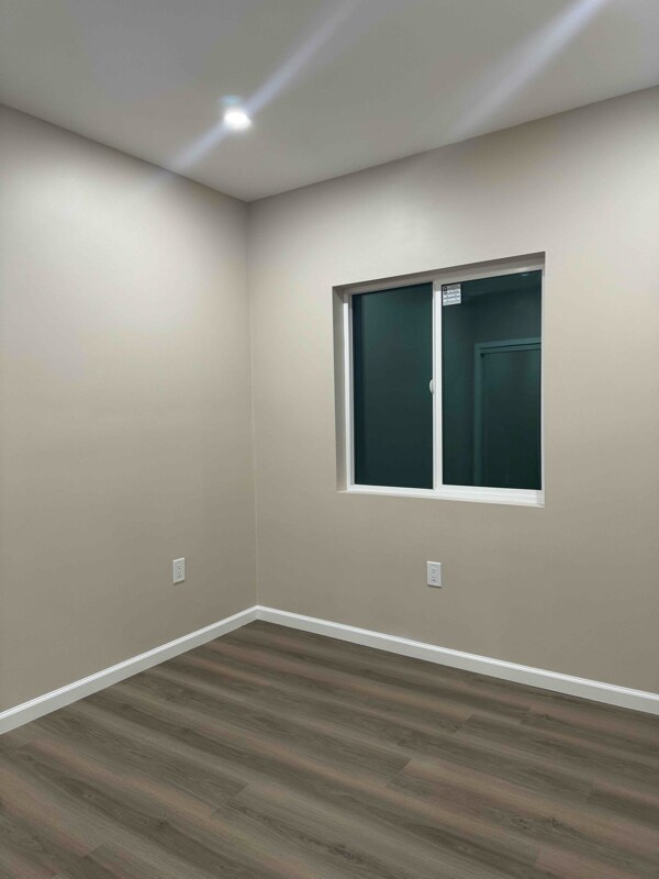 Building Photo - 4709 Lorelei Ave