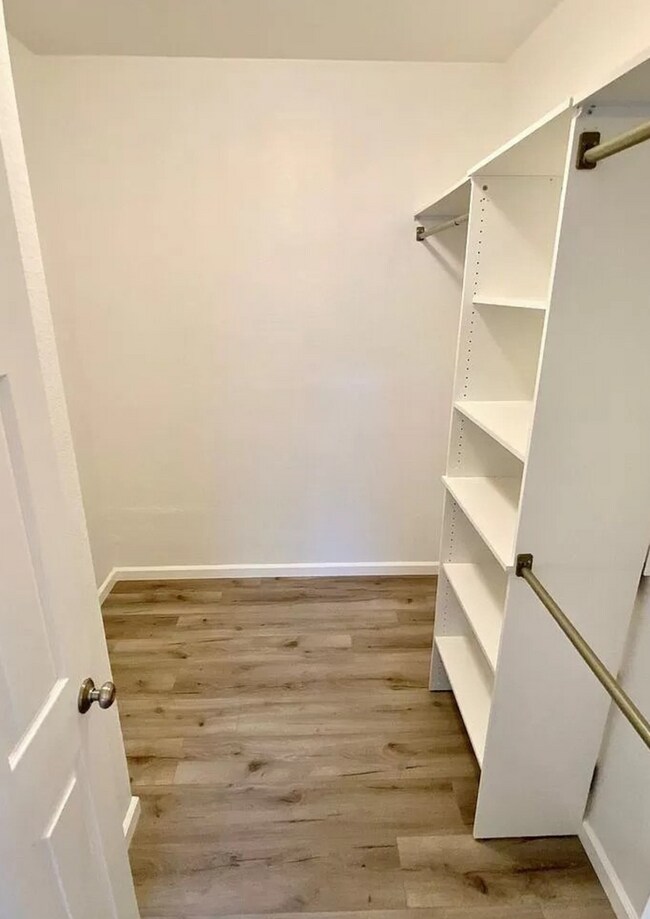 Foto del edificio - Fabulous Canyon Meadows Condo - Move-In Re...