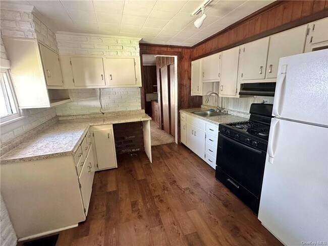 Foto del edificio - 10 Washington Ave