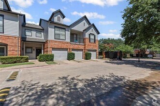 Building Photo - 2524 Preston Rd