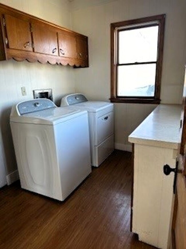 Foto del edificio - ***Holiday Special: $250 December Rent Spe...