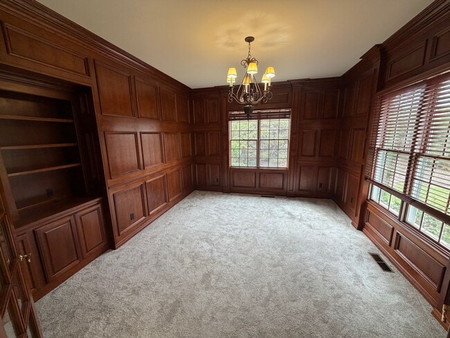 Building Photo - Beautiful 4BD/3.5BA Private Luxury Single-Family Home in Prestigious Ruby Hills Community in Plea...