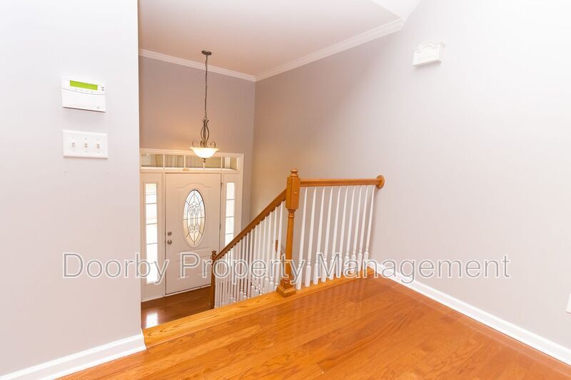 Primary Photo - 5755 Caney Ridge Cir