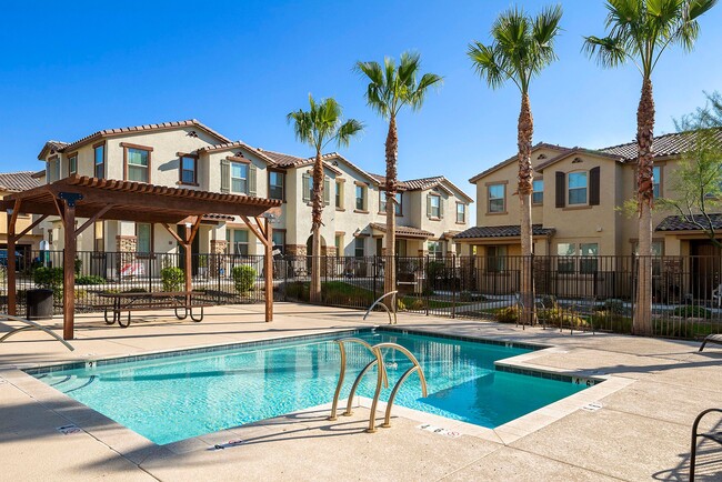 Casa Sole Vita Pool Patio  and gazebo - Casa Sole Vita Townhomes