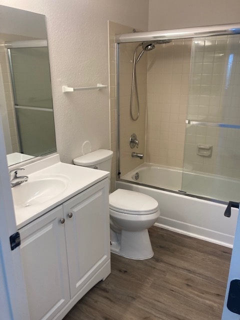 Bathroom - 6229 N Regal St