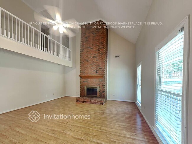 Foto del edificio - 815 Brightmoor Dr