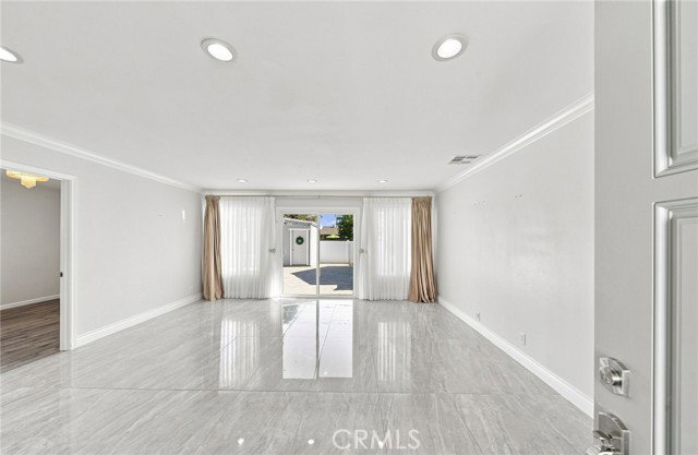 Building Photo - 16244 Londelius St