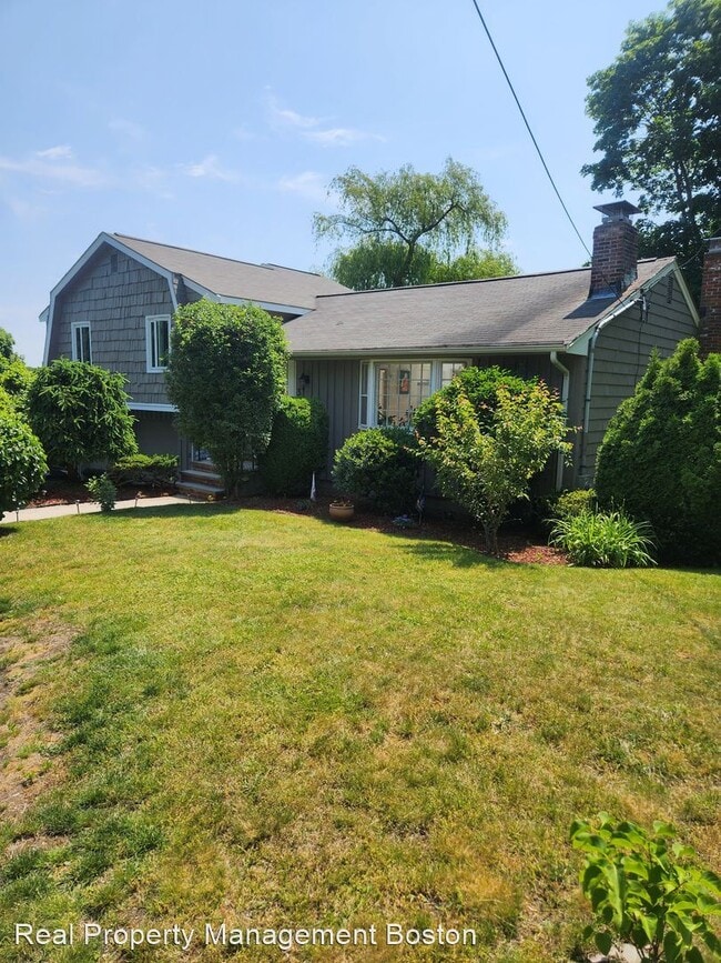 Building Photo - 4 br, 3 bath House - 3 Parkside Dr.
