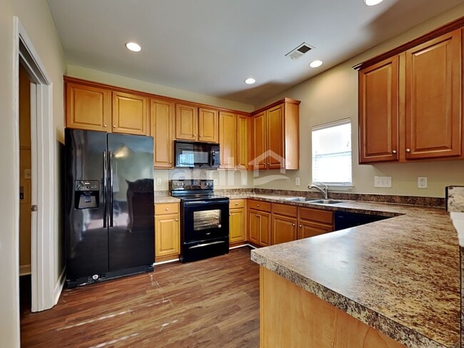 Building Photo - 443 Stoney Field Dr