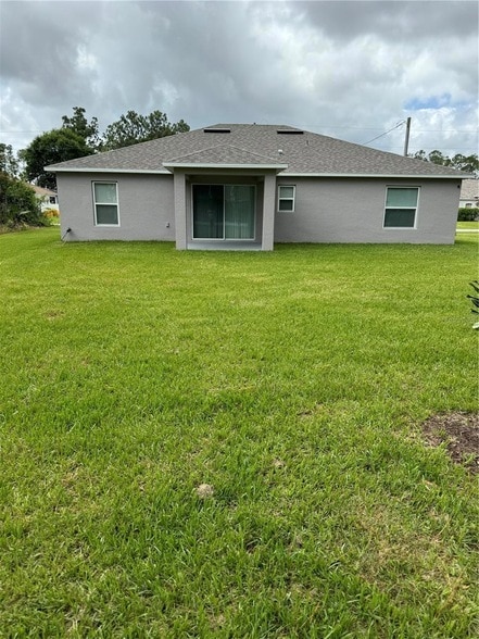 Building Photo - 33 Pinwheel Lane