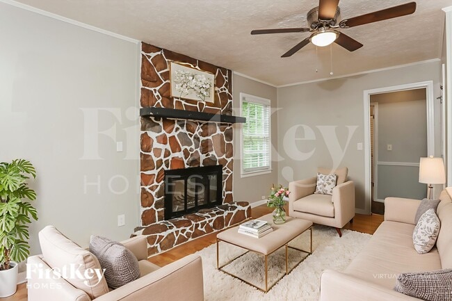 Foto del edificio - 3120 Oak Dr