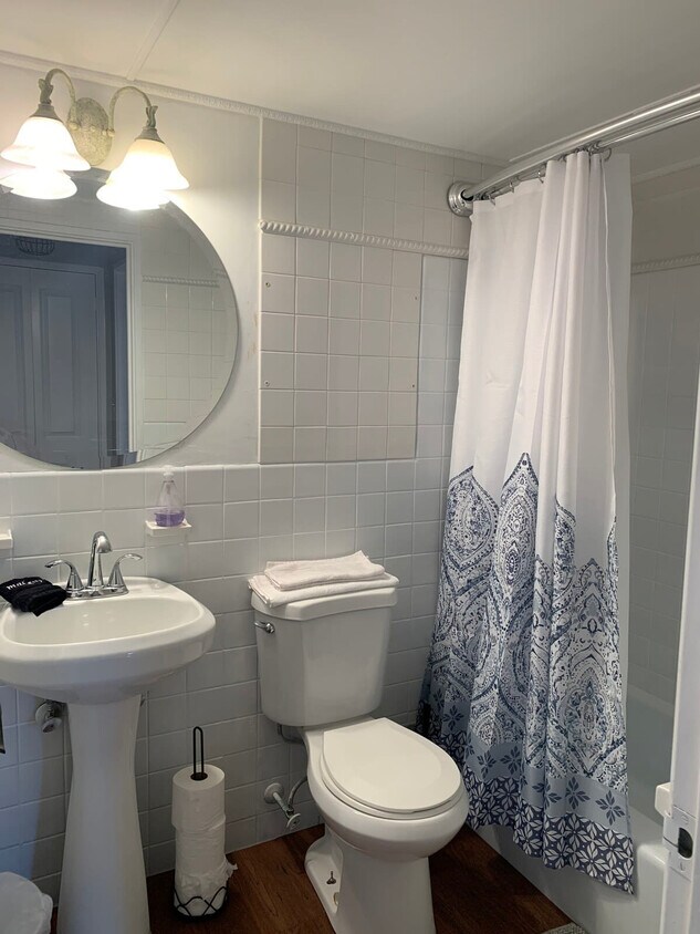 Foto principal - 300 W Peachtree St NW